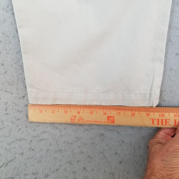 Dockers Pants Mens 32x32 Khaki D3 Classic Fit Flat Front Straight Leg Chino - Picture 10 of 14